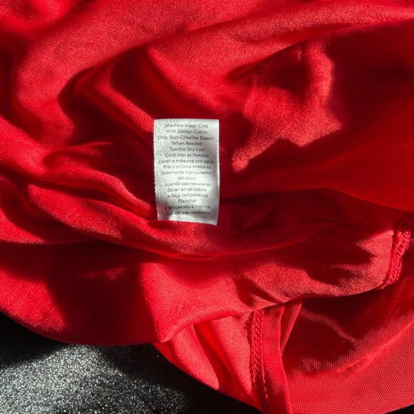 Venus Red sheer halter top size small - Picture 4 of 5